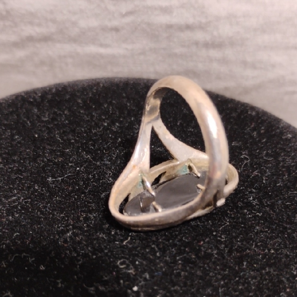 SALE! Vintage Sterling Silver & Black Onyx Navajo Ring W Scrollwork Sz.7 - Picture 8 of 11